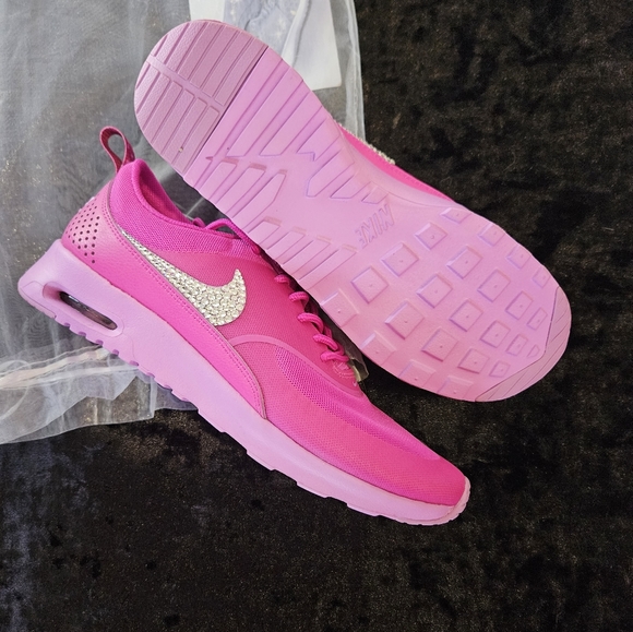 NEW NIKE Bedazzled Crystallized Magenta Shoes Size 10 - Picture 4 of 6
